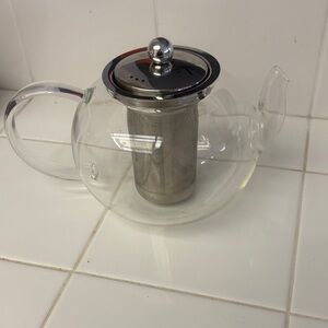 Transparent Glass Teapot with Silver Infuser